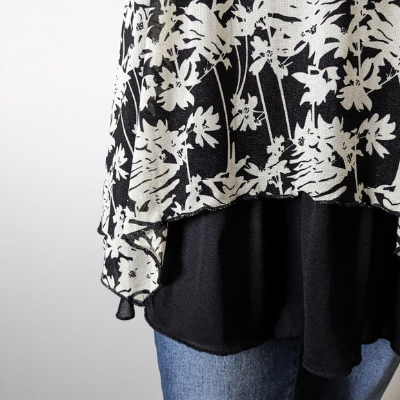 Papillon - Black w/ Cream Floral Sleeveless Tunic Top - Size S - Picture 3 of 9